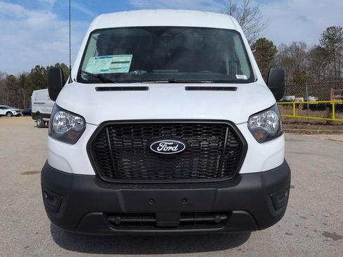 New 2026 Ford Transit 250 148 Medium Roof w/ Load Area Protection Package RWD image 8
