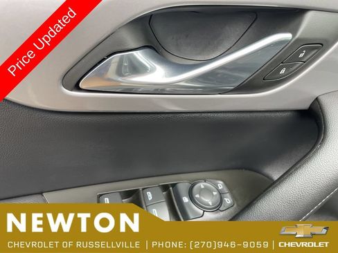 Used 2024 Chevrolet Blazer LT w/ Convenience Package FWD image 8