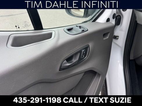 Used 2023 Ford Transit 350 XLT image 9