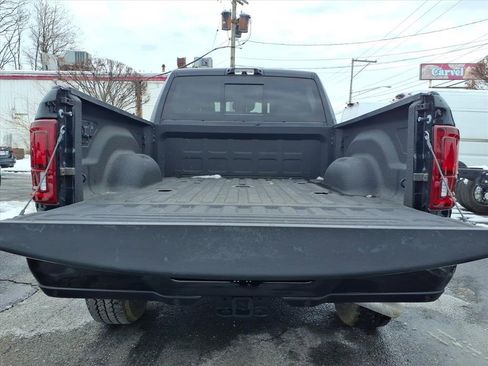 Used 2025 RAM 2500 Laramie w/ Night Edition image 17