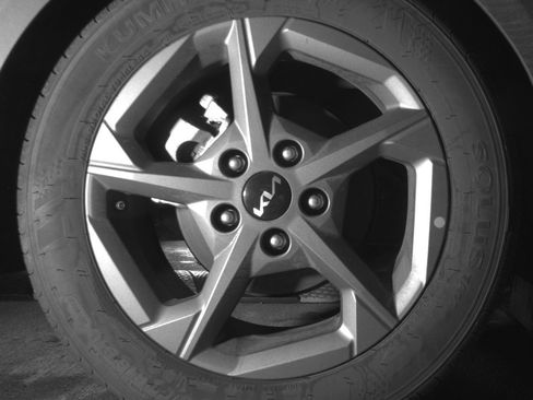 Used 2025 Kia K4 FWD image 15