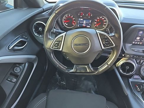 Certified 2020 Chevrolet Camaro LT RWD image 29