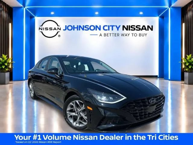 Used 2023 Hyundai Sonata SEL FWD image 1