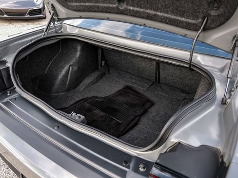 Used 2018 Dodge Challenger R/T image 52