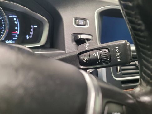 Used 2016 Volvo S60 T5 Inscription Platinum image 20