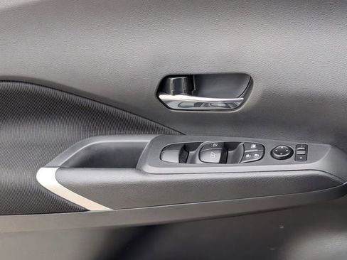 Used 2024 Nissan Kicks SV FWD image 23