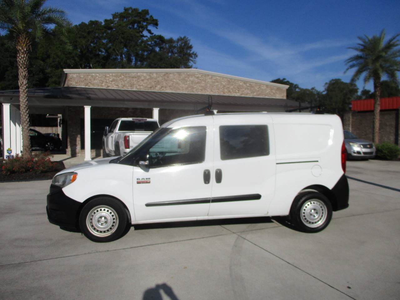 Used 2016 RAM ProMaster City Tradesman FWD image 2