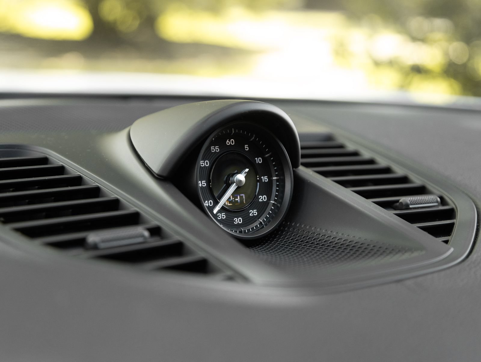 New 2026 Porsche Panamera 4 AWD/4WD image 23