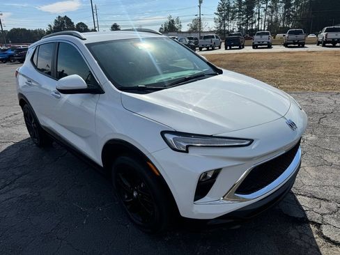 Certified 2024 Buick Encore GX Sport Touring w/ Comfort Package FWD image 12