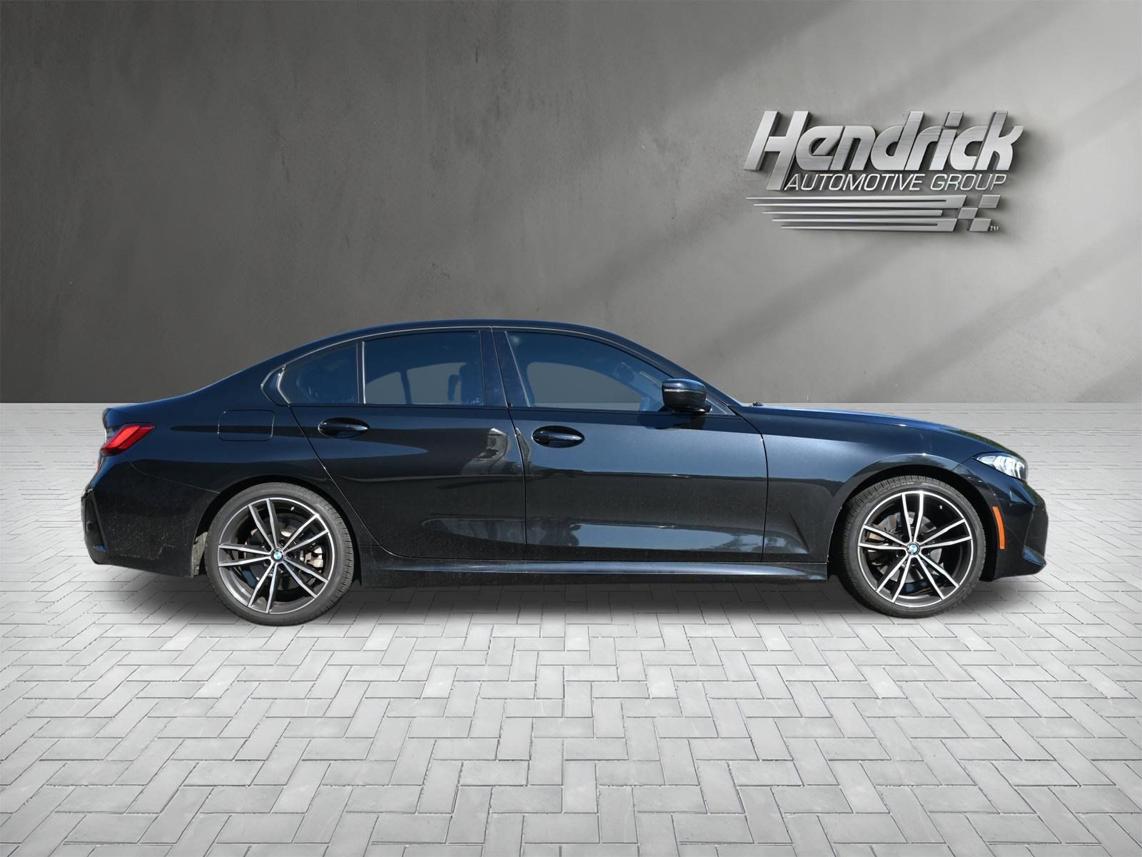 Used 2023 BMW 330i xDrive Sedan AWD/4WD image 10