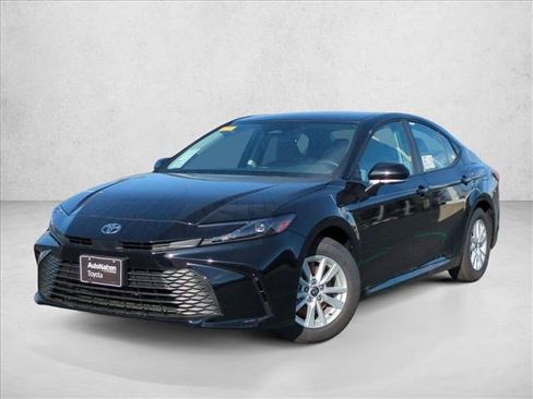 New 2026 Toyota Camry LE FWD image 1