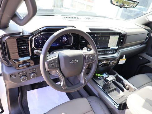 New 2026 Chevrolet Silverado 1500 ZR2 w/ LPO, Dark Essentials Package AWD/4WD image 25