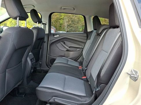 Used 2018 Ford Escape SE w/ SE Sync 3 Package image 10