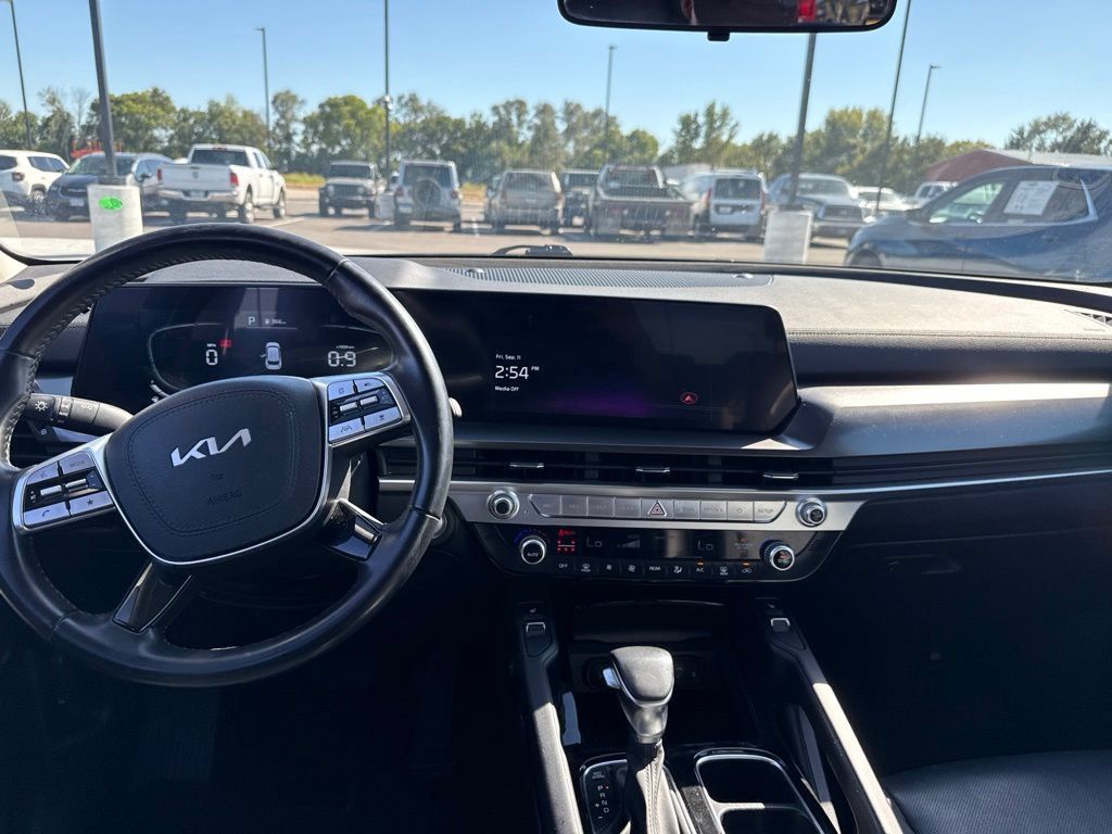 Used 2025 Kia Telluride S AWD/4WD image 10