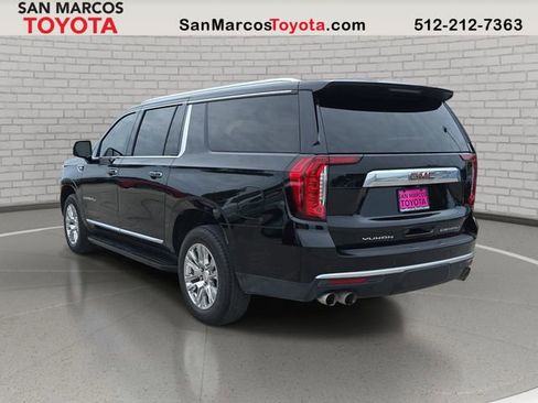 Used 2024 GMC Yukon XL Denali AWD/4WD image 8