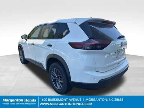 Used 2024 Nissan Rogue S AWD/4WD image 7