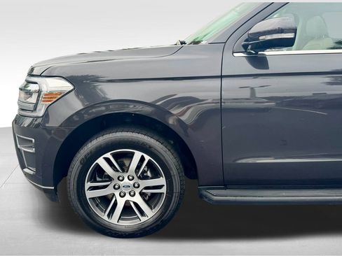 Certified 2024 Ford Expedition Limited image 19