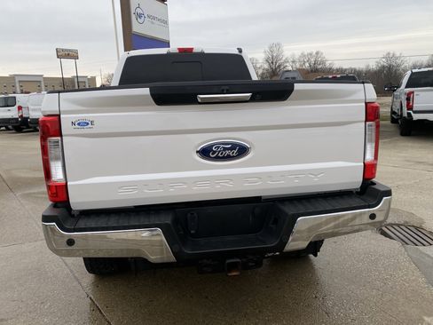 Used 2019 Ford F250 Lariat w/ Lariat Value Package image 8