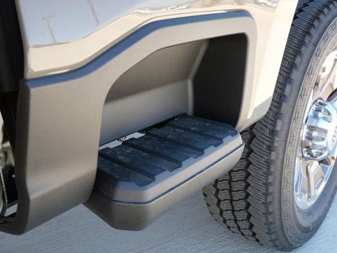 New 2026 Ford F250 King Ranch AWD/4WD image 10