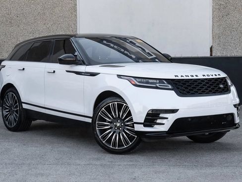 Used 2022 Land Rover Range Rover Velar R-Dynamic S AWD/4WD image 7