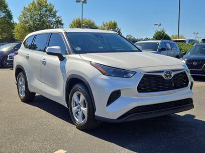 Used 2022 Toyota Highlander L