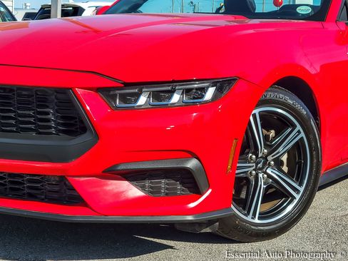 Used 2024 Ford Mustang Premium image 30