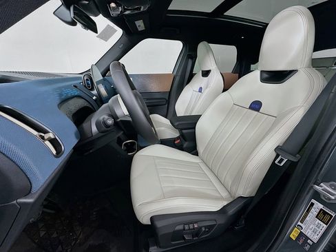 New 2025 MINI Cooper Countryman SE image 16