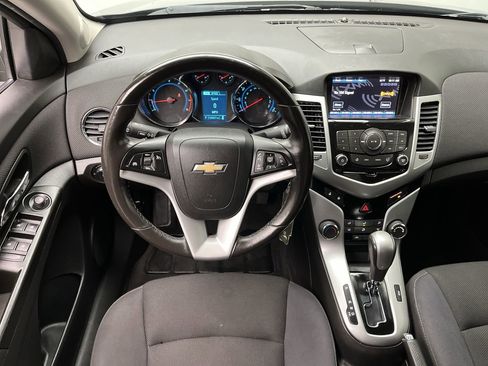 Used 2014 Chevrolet Cruze LT w/ RS Package image 12
