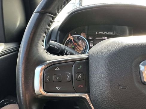 Used 2024 RAM 1500 Laramie image 28