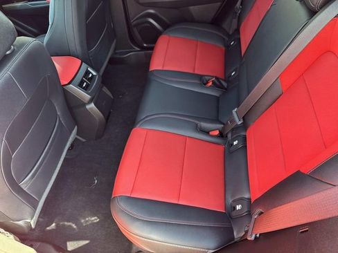 Used 2025 Chevrolet Equinox EV RS image 13