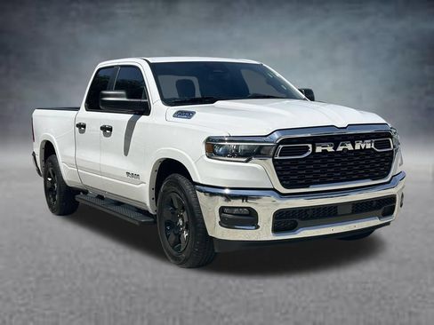 Used 2025 RAM 1500 Big Horn RWD image 7