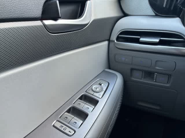 Used 2024 Hyundai Palisade SEL FWD image 40