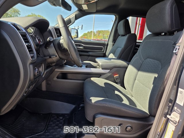 Used 2025 RAM 1500 Big Horn AWD/4WD image 9