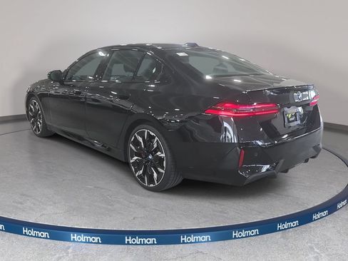 Used 2027 BMW 530i w/ M Sport Package RWD image 8