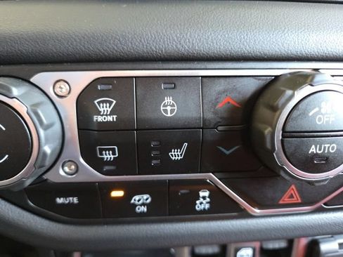 Used 2024 Jeep Wrangler Unlimited Rubicon 392 AWD/4WD image 8