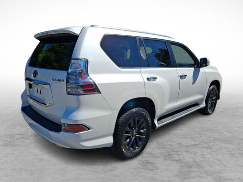 Used 2023 Lexus GX 460 Premium w/ Premium Package AWD/4WD image 6