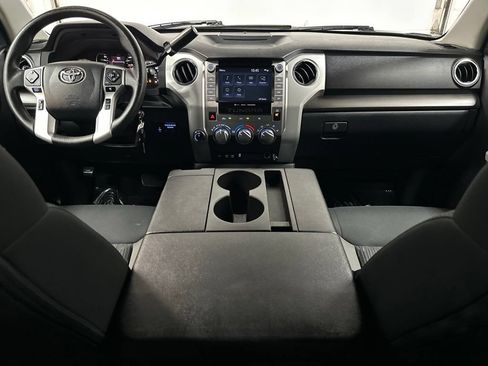 Used 2020 Toyota Tundra SR5 AWD/4WD image 24