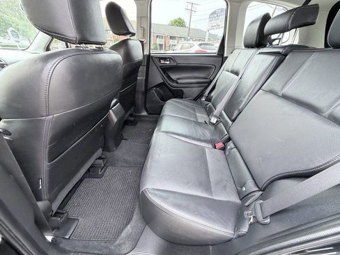 Used 2016 Subaru Forester 2.5i Limited AWD/4WD image 15