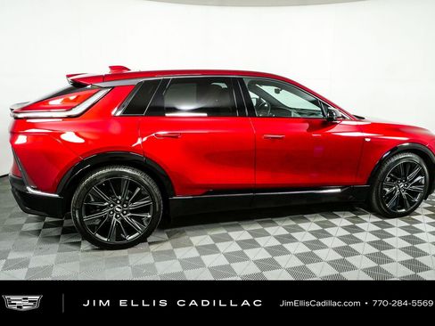 Used 2024 Cadillac Lyriq Sport w/ Nappa Leather Package AWD/4WD image 2