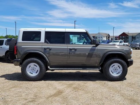 New 2026 Ford Bronco Heritage Edition AWD/4WD image 2