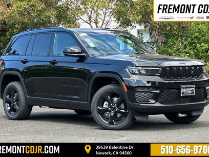 New 2025 Jeep Grand Cherokee Altitude
