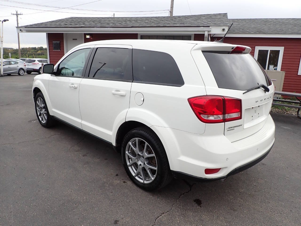 Used 2016 Dodge Journey R/T w/ Driver Convenience Group AWD/4WD image 4