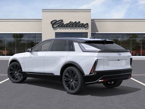 New 2026 Cadillac Lyriq Sport image 8