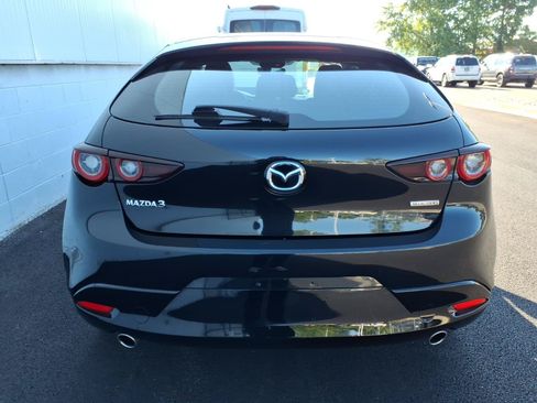 Used 2024 MAZDA MAZDA3 s FWD image 5