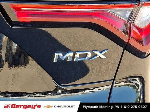 Used 2023 Acura MDX SH-AWD w/ Technology Package image 35