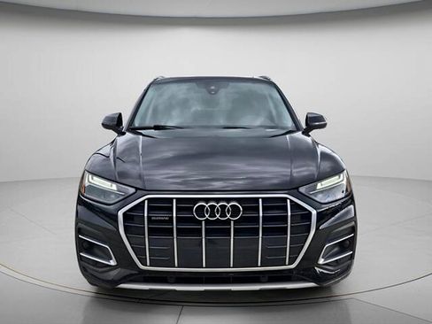 Used 2023 Audi Q5 2.0T Premium w/ Convenience Package AWD/4WD image 4