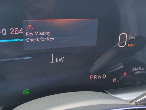 Certified 2024 Cadillac Lyriq Luxury AWD/4WD image 10