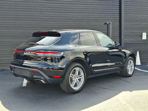 Certified 2026 Porsche Macan AWD/4WD image 7