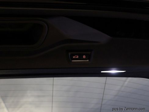 Certified 2024 BMW X5 M60i AWD/4WD image 33