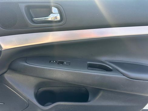 Used 2012 INFINITI G37 Sport RWD image 23